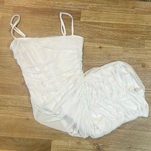 White bodycon dress
